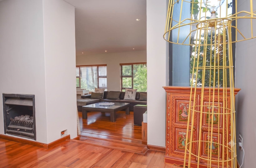 To Let 4 Bedroom Property for Rent in Sunset Beach Western Cape